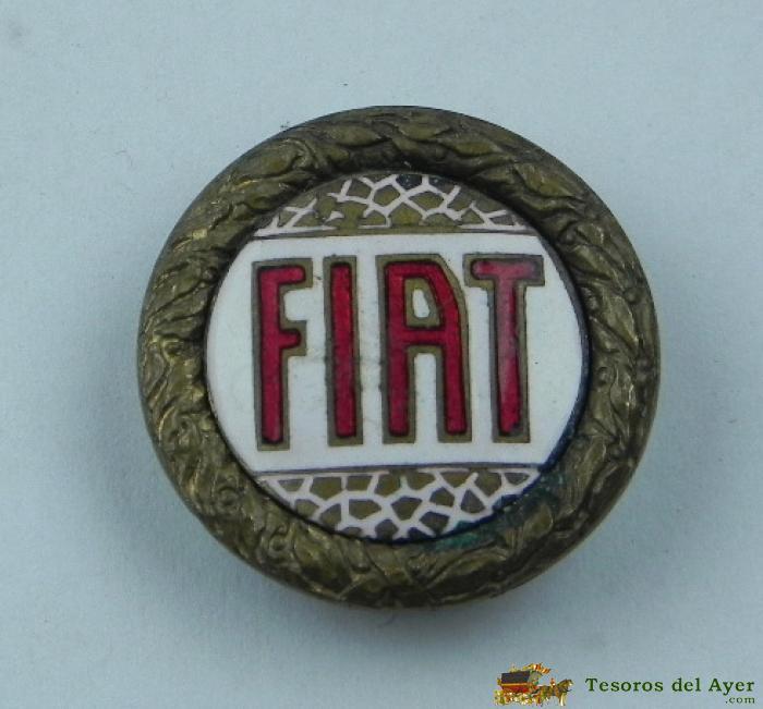 Pin De Publicidad Esmaltado De Coches Fiat, Reverso Con Alfiler, Mide 2,1 Cms.