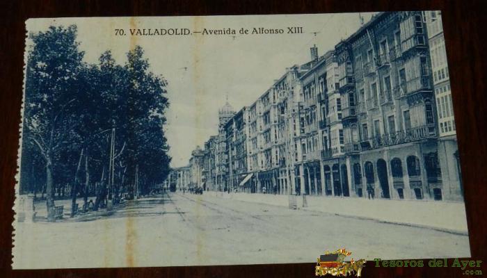 Postal De Valladolid, Avenida De Alfonso Xiii, N. 70, Ed. Grafos, No Circulada.