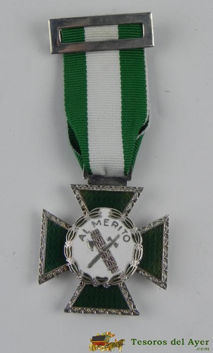 Medalla De La Orden Del Merito A La Guardia Civil. Distintivo Blanco. �poca De Juan Carlos I.