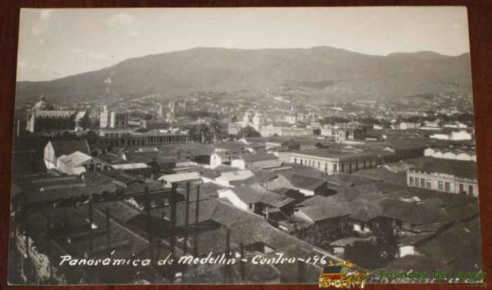 Antigua Foto Postal De Medellin (colombia) Panoramica - Sin Circular