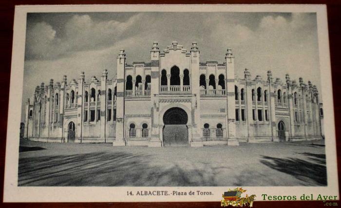 Antigua Postal De Albacete - Plaza De Toros - N� 14 - No Circulada - Ed. L. Roisin.