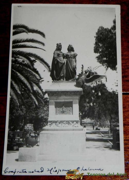 Antigua Foto Postal De Autofagasta - Chile - Estatua De La Confraternidad Hispano Chilena - No Circulada.