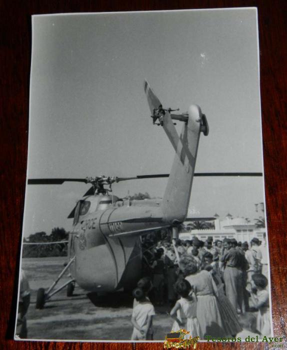 Antigua Foto Postal, Sahara, Helicoptero De Usa Air Force, Cola, No Circulada