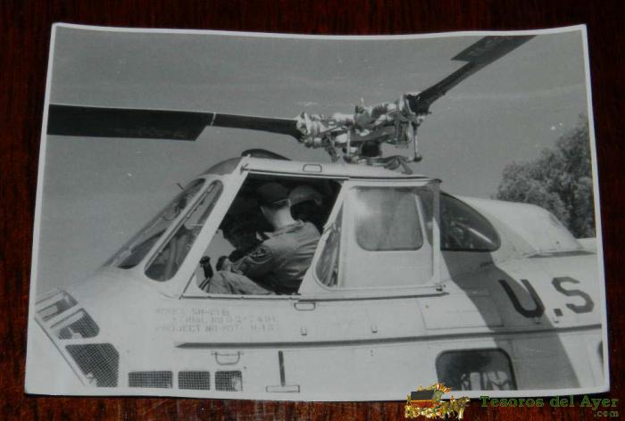 Antigua Foto Postal, Sahara, Militares En El Helicoptero De Usa Air Force, No Circulada