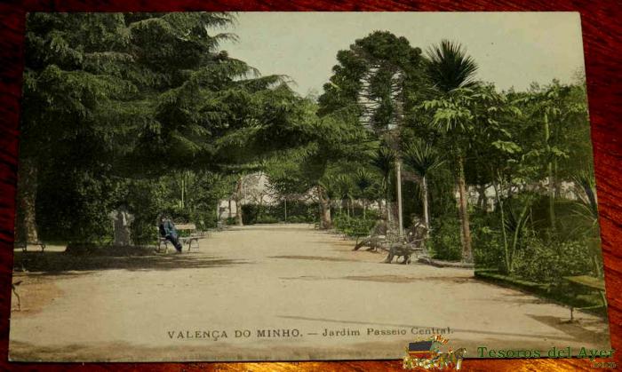 Antigua Postal De Valenca Do Minho (portugal) Jardim Passeio Central, Ejg, Sin Circular