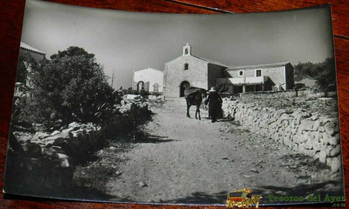 Antigua Foto Postal De Formentera, Baleares, Iglesia De San Fernando, N. 185, Fot. Vi�ets, No Circulada.