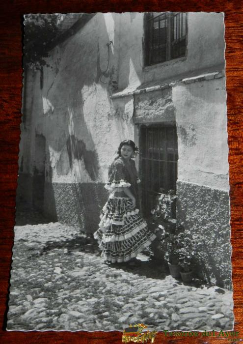 Antigua Foto Postal De Granada, N. 171, Gitana Del Albaicin, Ed. Garcia Garrabella, No Circulada.