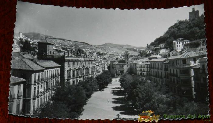 Antigua Foto Postal De Granada, N. 141, Plaza Nueva Y Torre De La Vela, Ed. Sicilia, No Circulada.