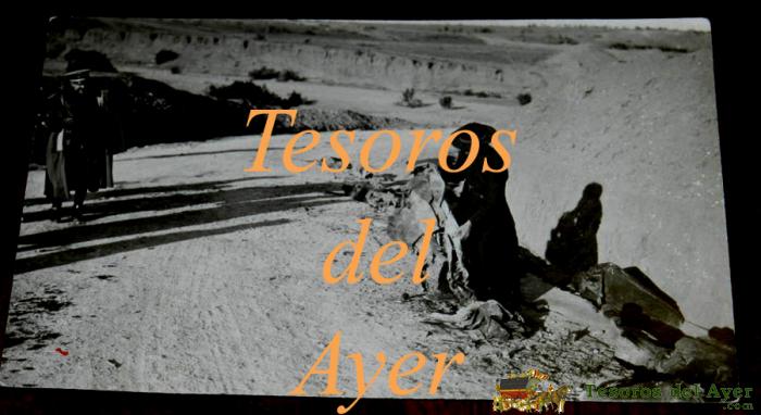 Antigua Foto Postal Del Monte Arruit - Campa�a Del Rif 1921- Cadaveres Espa�oles, Guerra De Marruecos, Protectorado Espa�ol - Calidad Fotografica. 