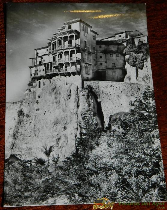 Antigua Foto Postal De Cuenca, Casas Colgadas, N. 42, Ed. Helitiopia Artistica Espa�ola, No Circulada.