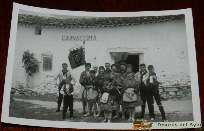 Antigua Fotografia De Cuenca, Traje Tipico, Mide 11,5 X 8 Cms.