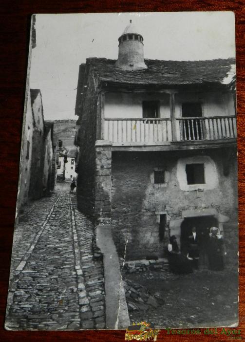 Antigua Foto Postal De Anso, Pirineo Aragones, N. 13, Calle Tipica, Ed. Sicilia, No Circulada.