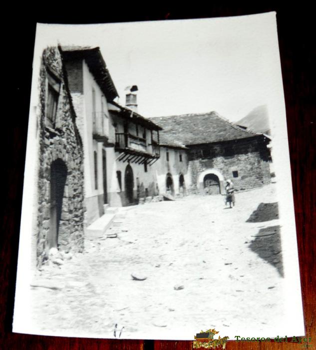 Fotografia De Anso, Huesca, A�o 1942, Mide 10,5 X 7,7 Cms.