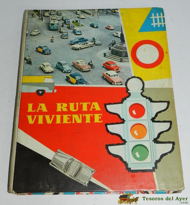 Album De Cromos Nestle La La Ruta Viviente, Completo Y En Buen Estado, Mide  28 X 22 Cms.