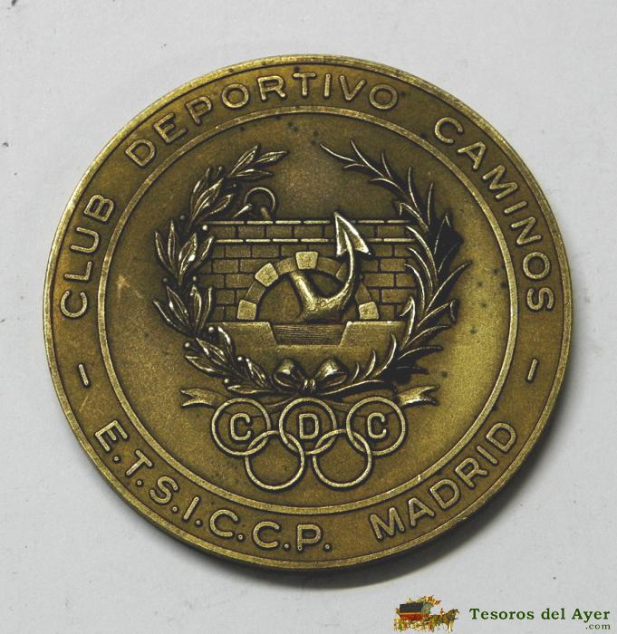 Medalla Del Club Deportivo Caminos, Madrid, E.t.s.i.c.c.p., Mide 5 Cms De Diametro.