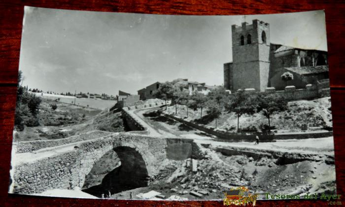 Foto Postal De Aranda De Duero, N. 16, Parroquia De San Juan Y Puente Romano, Ed. Sicilia, No Circulada.