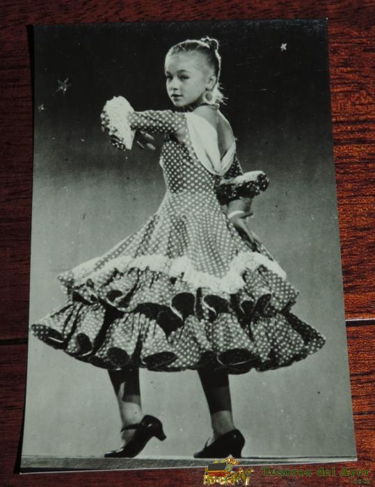 Fotografia De Marisol, 1961, Ha Llegado Un Angel, Archivo Bermejo, 1961, Tama�o Postal.13,6 X 8,7 Cms. Excelente Estado De Conservacion.