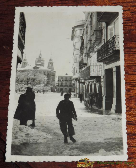 Foto Postal De La Gran Nevada De 1945, Pudiera Ser Toledo O Madrid, No Circulada, Escrita.