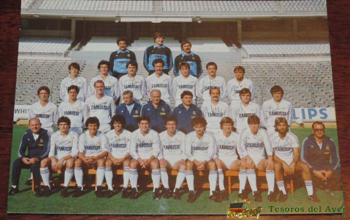 Postal Gigante Plantilla Del Real Madrid, Temporada 1983 - 84, Mide 21 X 14,5 Cms., Sin Circular