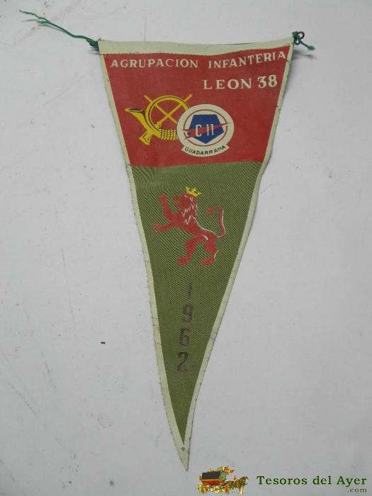 Bander�n De Tela De La Agrupaci�n Infanter�a Le�n N� 38. A�o 1962 - Ej�rcito - Medidas 28 X 15 Cm. Irupe.